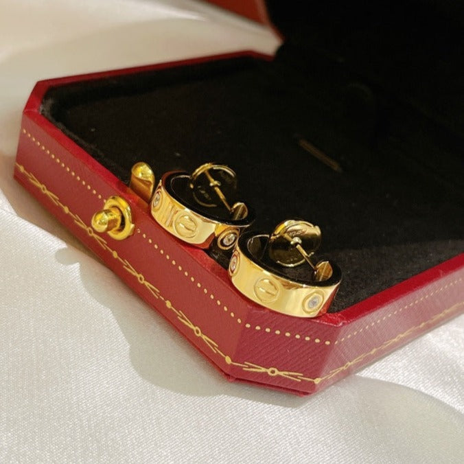 [AuraEcho]LOVE EARRINGS 5.7MM 2 DIAMONDS