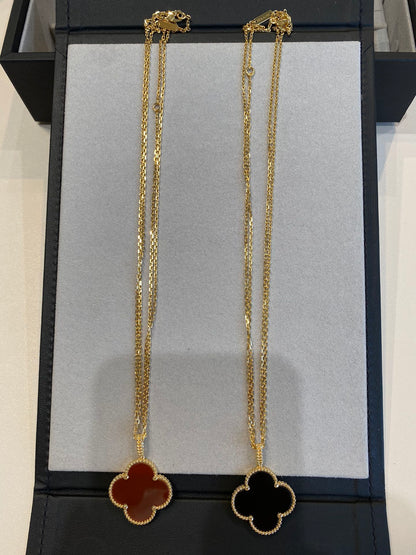 [AuraEcho]CLOVER 25MM NECKLACE GOLD CARNELIAN