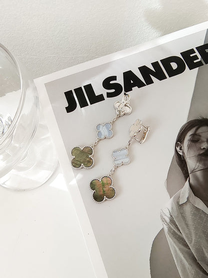 [AuraEcho]CLOVER 3 MOTIFS CHALCEDONY DARK MOP SILVER EARRINGS