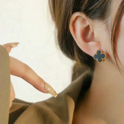 [AuraEcho]CLOVER MEDIUM 1 MOTIFS  ONYX STUD EARRINGS