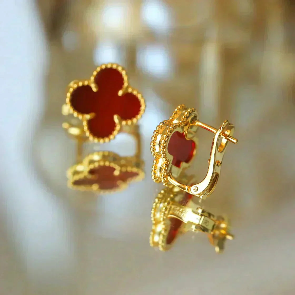 [AuraEcho]CLOVER MEDIUM 1 MOTIFS CARNELIAN  EARRINGS